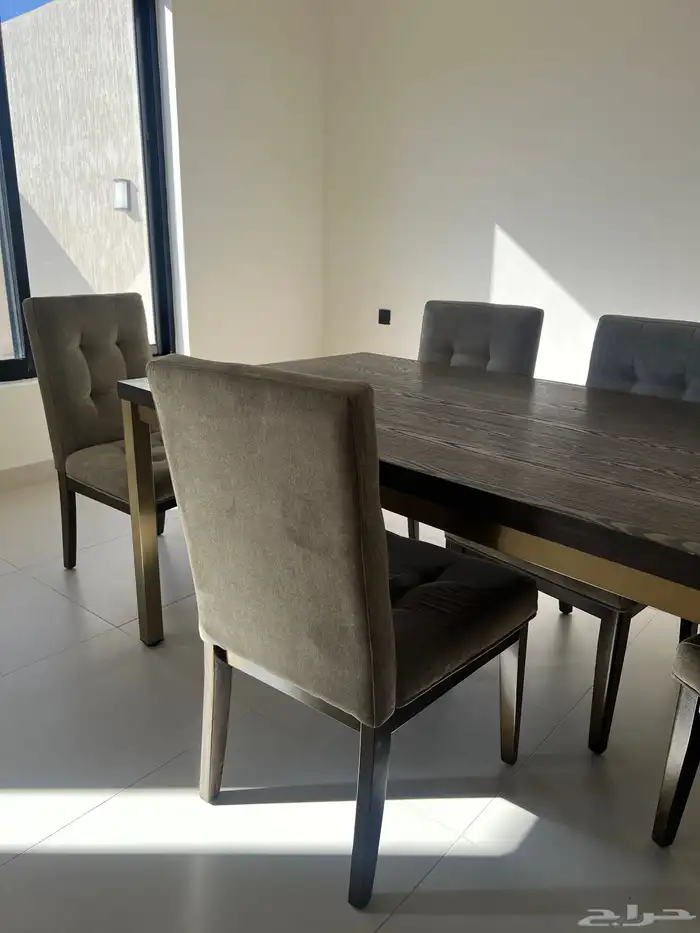 طاولة اكل 160 في 90 ست كراسي 1