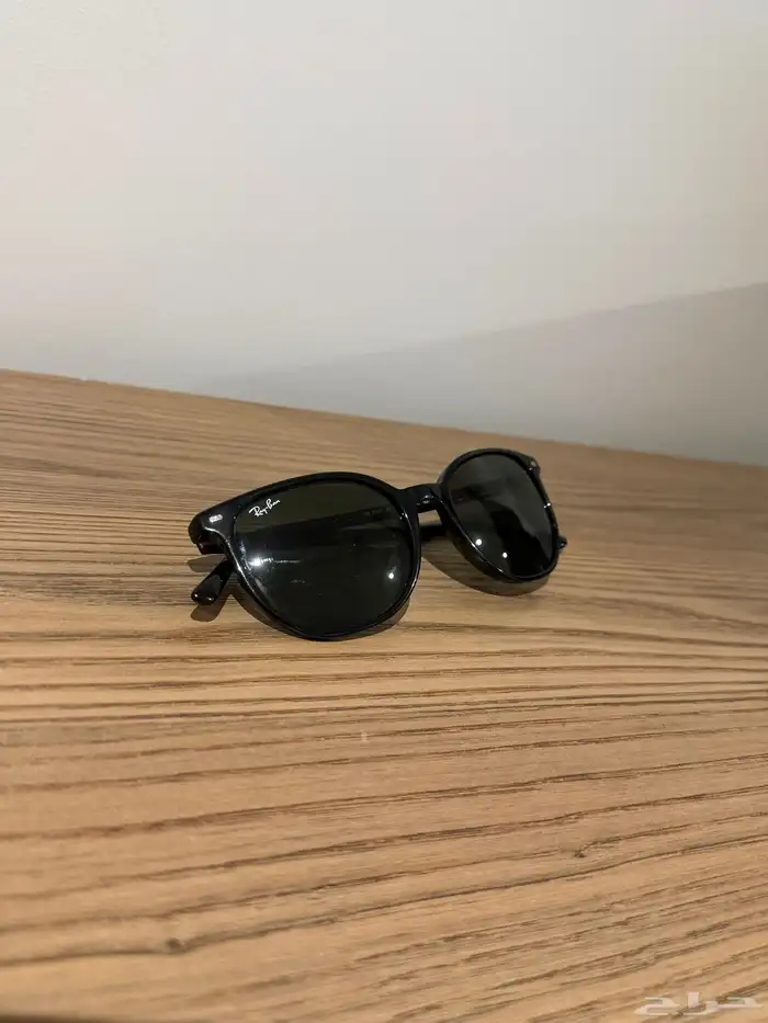 نظارات Ray-Ban أصلية   حالة ممتازه 0