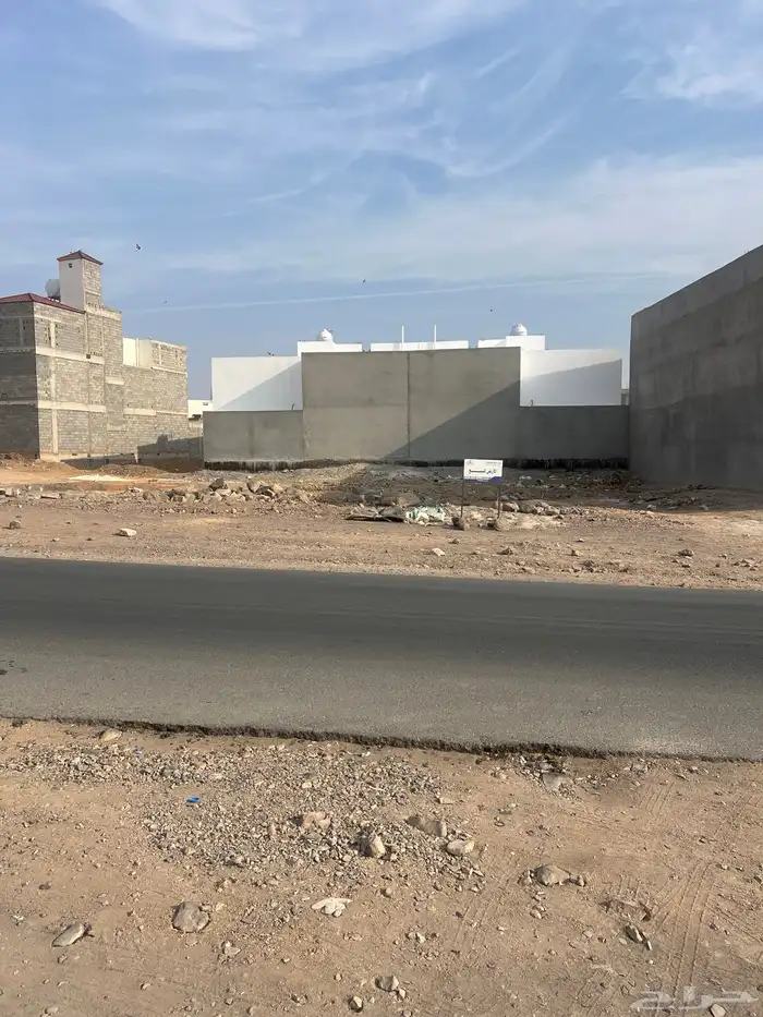 ارض تجارية مخطط العوينة 0