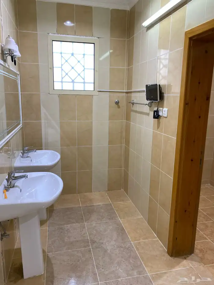 شقة للإيجار إيجار سنوي المنسك 1