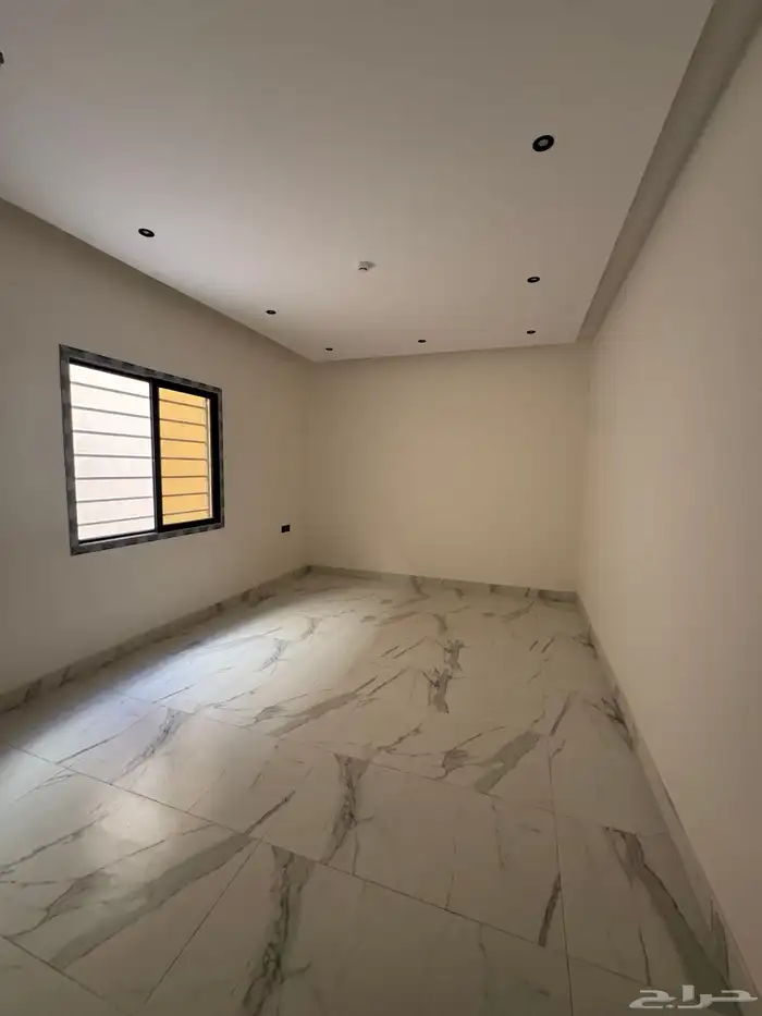 عمارة جديدة م للبيع بحي القادسية 9