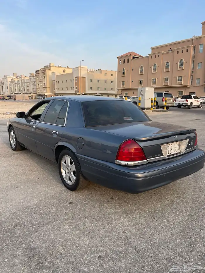 فورد كراون فاكتوريا 2007 3