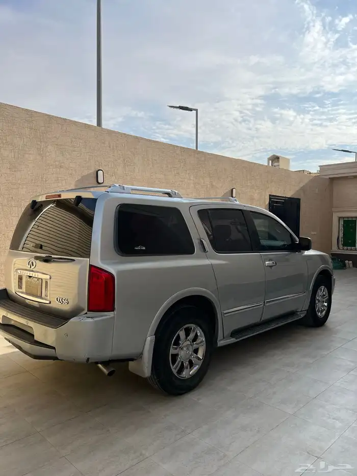 جيب انفنتي Qx56 موديل 2006 3