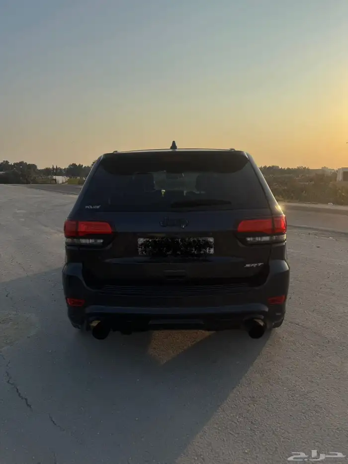 جراند شروكيSRT 2014 10