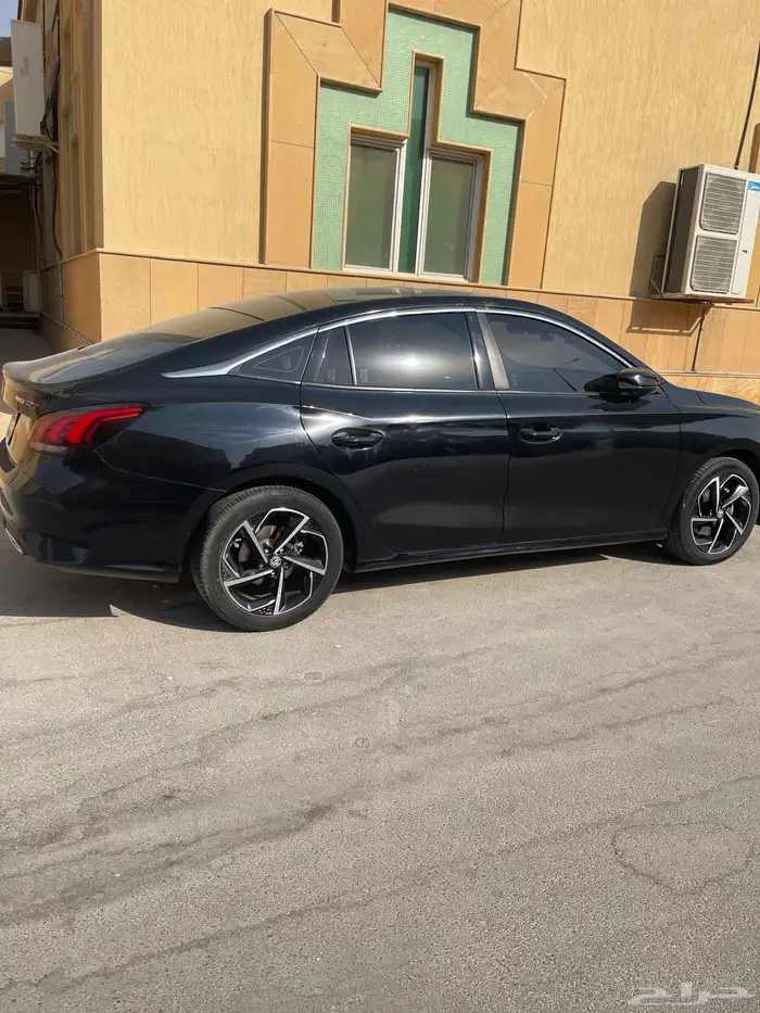 ام جي للتنازل بحالة جيدة جدا 0