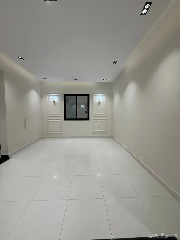 للبيع شقق ارضيه وشقق علويه حي التحليه غرب الخميس 11