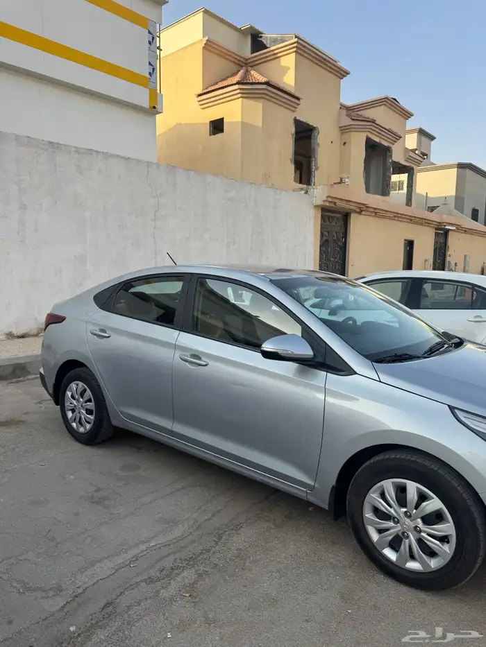 للبيع هونداي اكسنت 2023 8