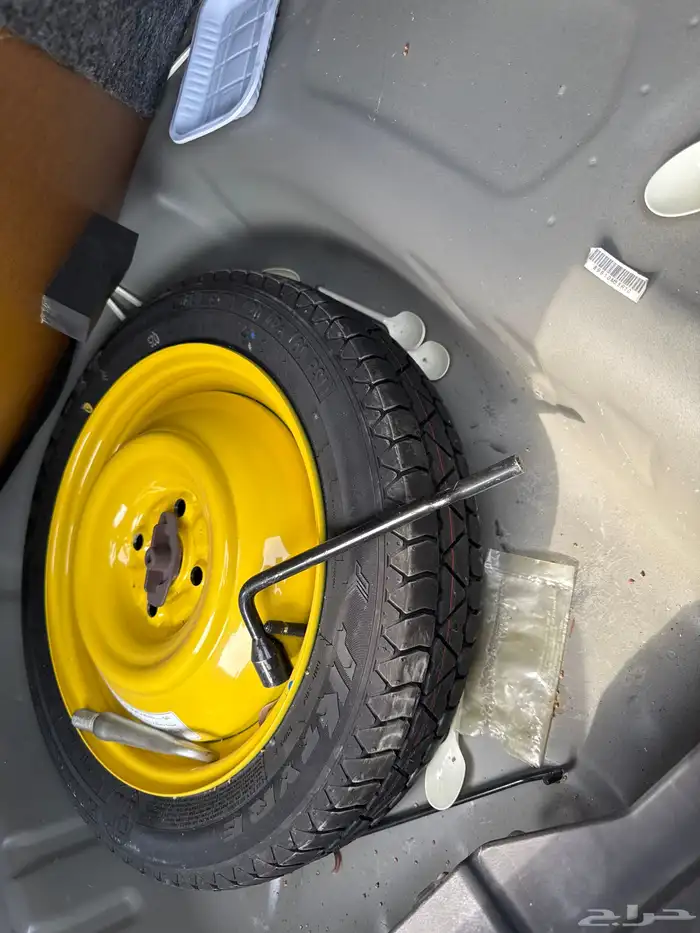 سيارات مصدومه 25