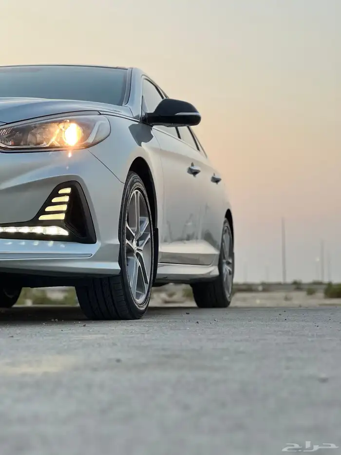 سوناتا سمارت فضي نظيف جدا  للمستخدم 1