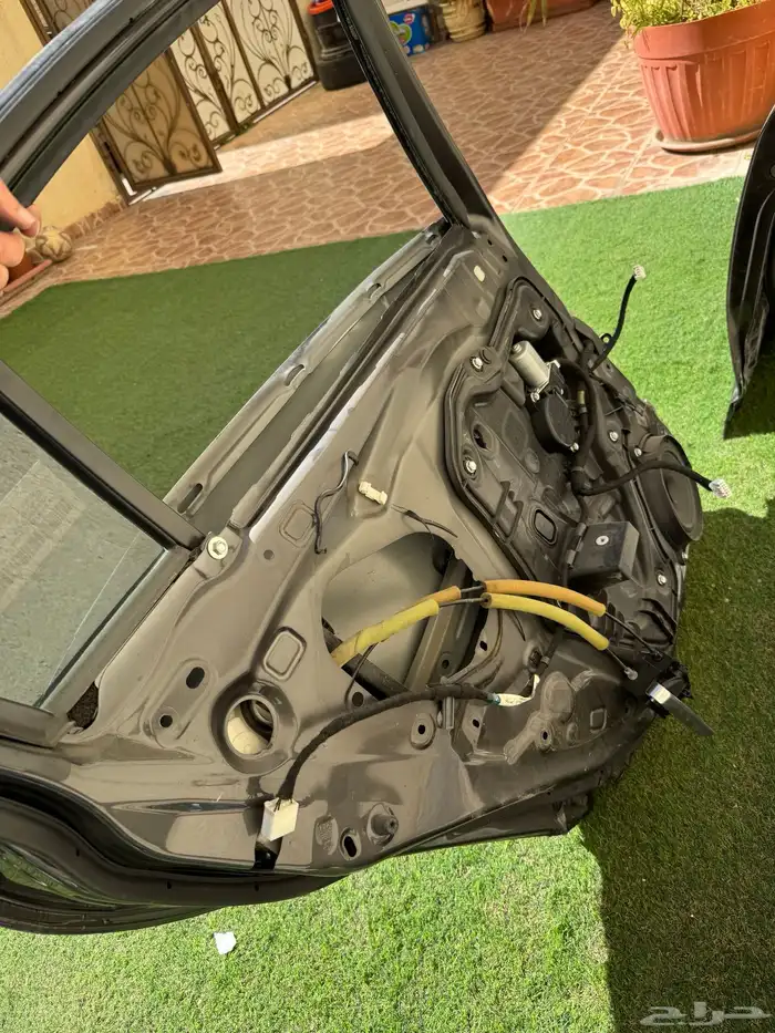 قطع تشليح مازدا للبيع 5