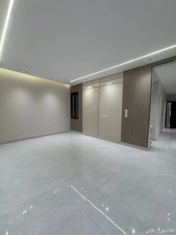 للبيع دور ثانى مع سطح مدخل مستقل مصعد مستقل من 600 الف ابها 19