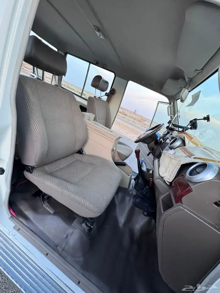 جيب ربع تويوتا 2011 ابيض للبيع 29