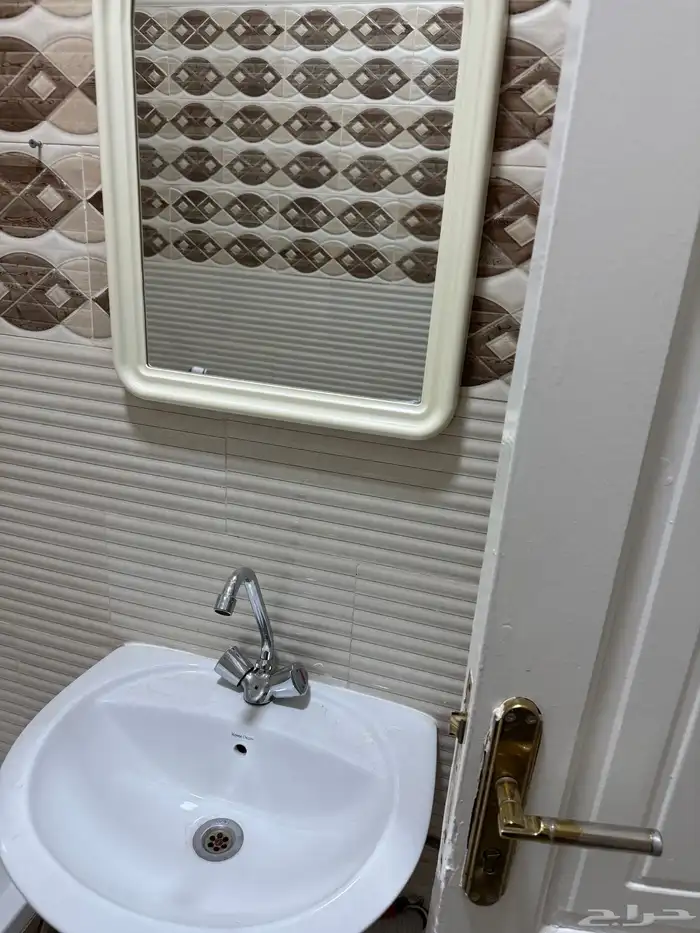 شقة ثلاث غرف بحي السلام 1