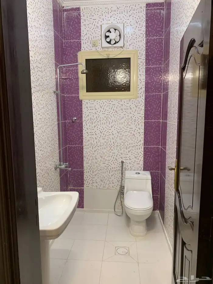 شقة للايجار بالمدينة المنورة حي العزيزية 14