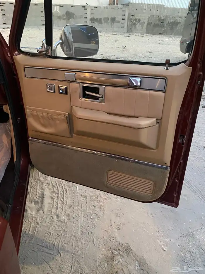 وانيت شفر c10 موديل 1983 20