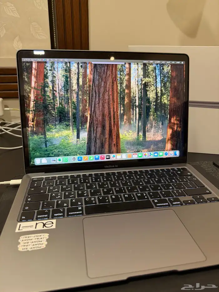 ماك بوك اير 1