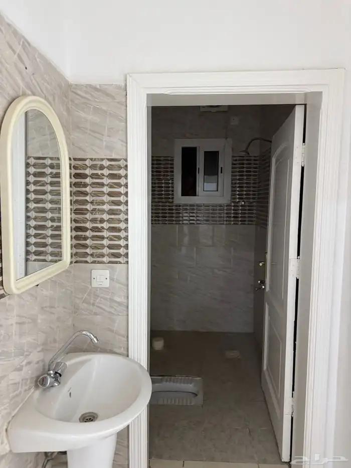 شقة ثلاث غرف بحي السلام 6