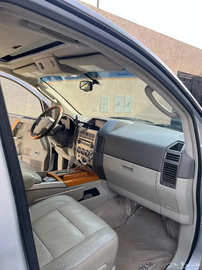 جيب انفنتي Qx56 موديل 2006 8