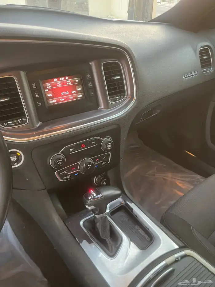 دودج تشارجر 2016 17