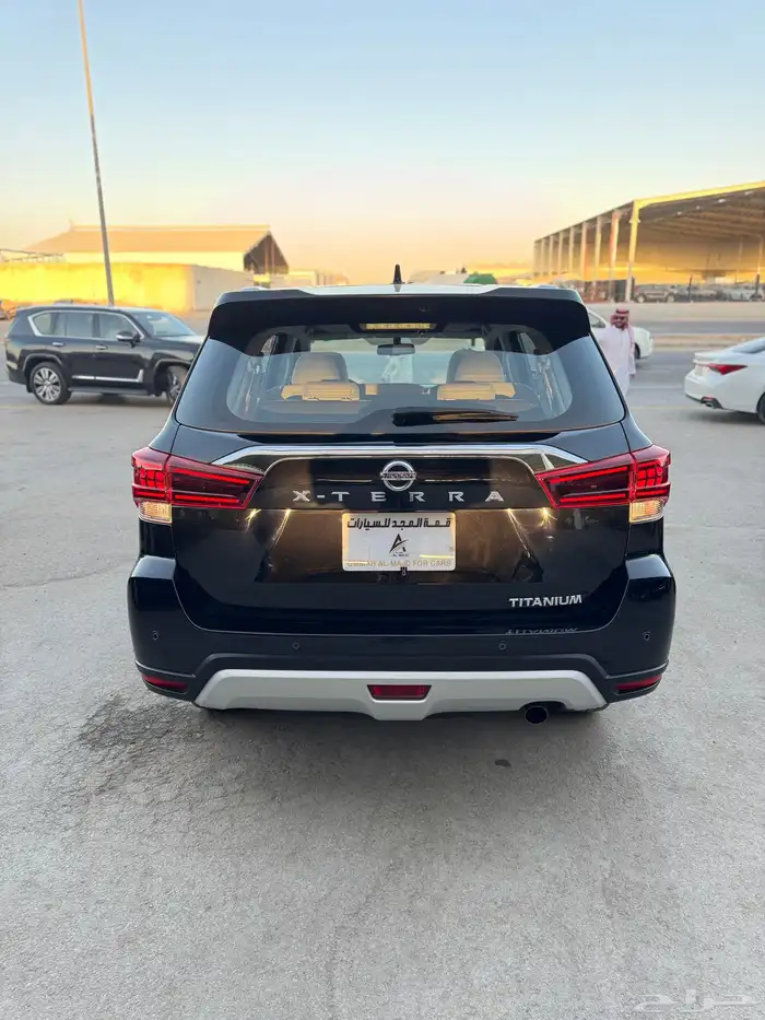 نيسان اكسترا 2023 تيتانيوم- نص فل - دبل - في حالة الوكاله 5