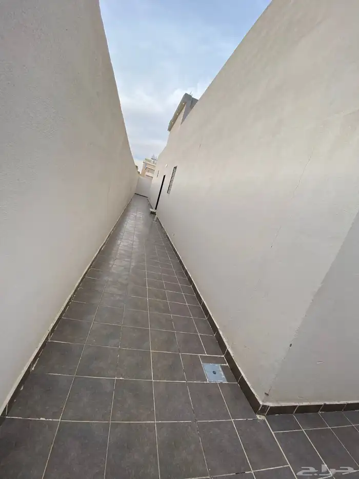 للبيع دوبلكس أرضي في الدوادمي 6