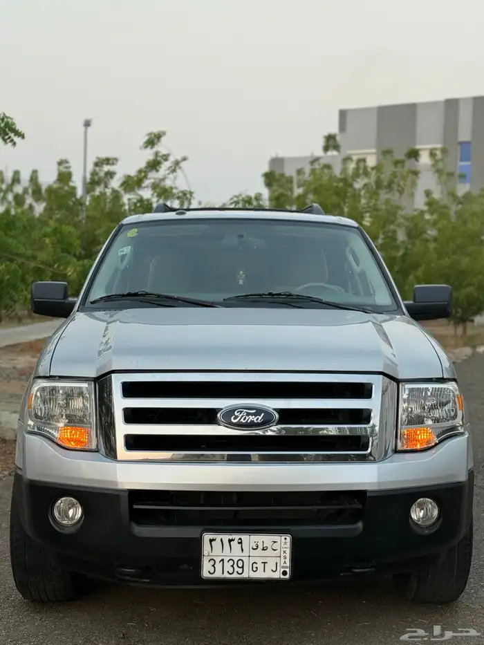 فورد اكسبيدشن 2014 4