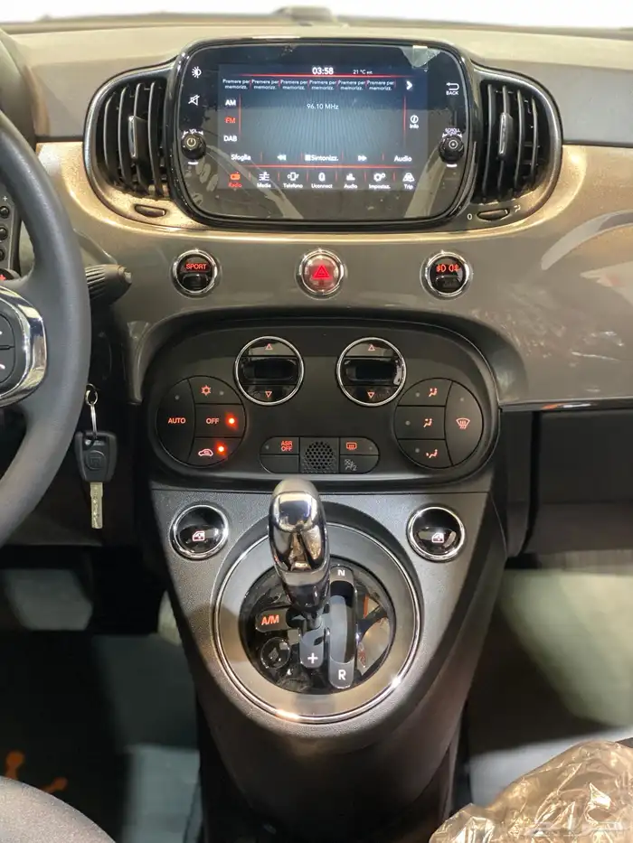 فيات 500 2024 اصفار 17