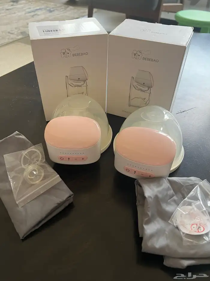 wearable pumps and bottles 0