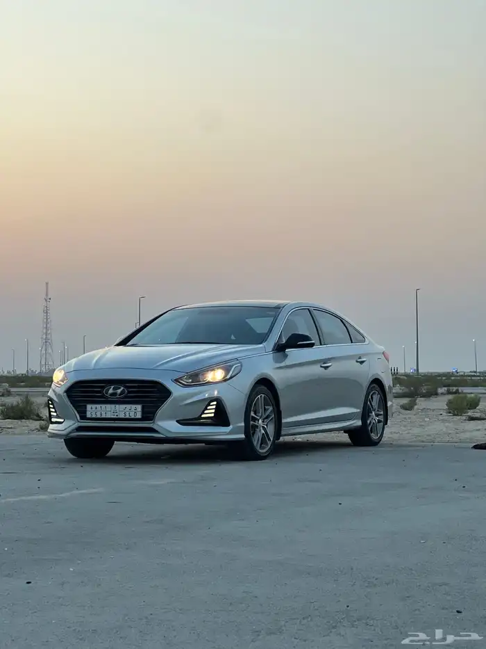 سوناتا سمارت فضي نظيف جدا  للمستخدم 7