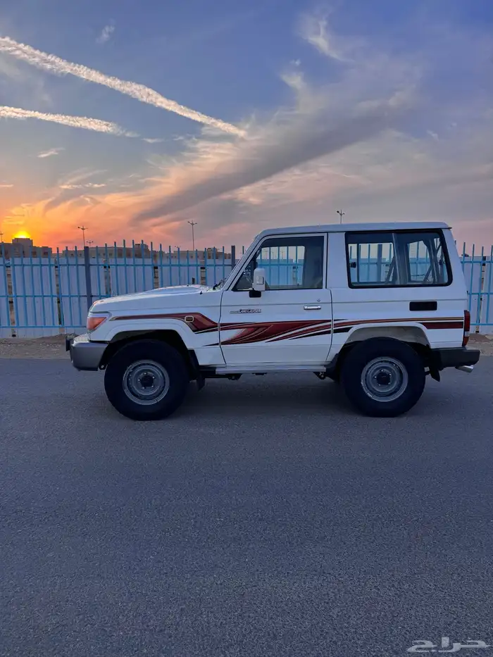 جيب ربع تويوتا 2011 ابيض للبيع 2