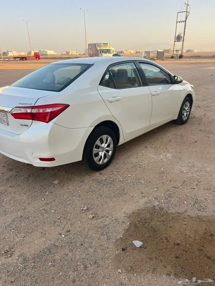 للبيع كورلا 2014 استندر وكاله 1