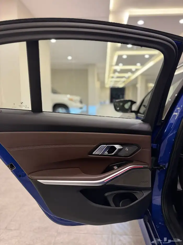 بي ام دبليو 340 34