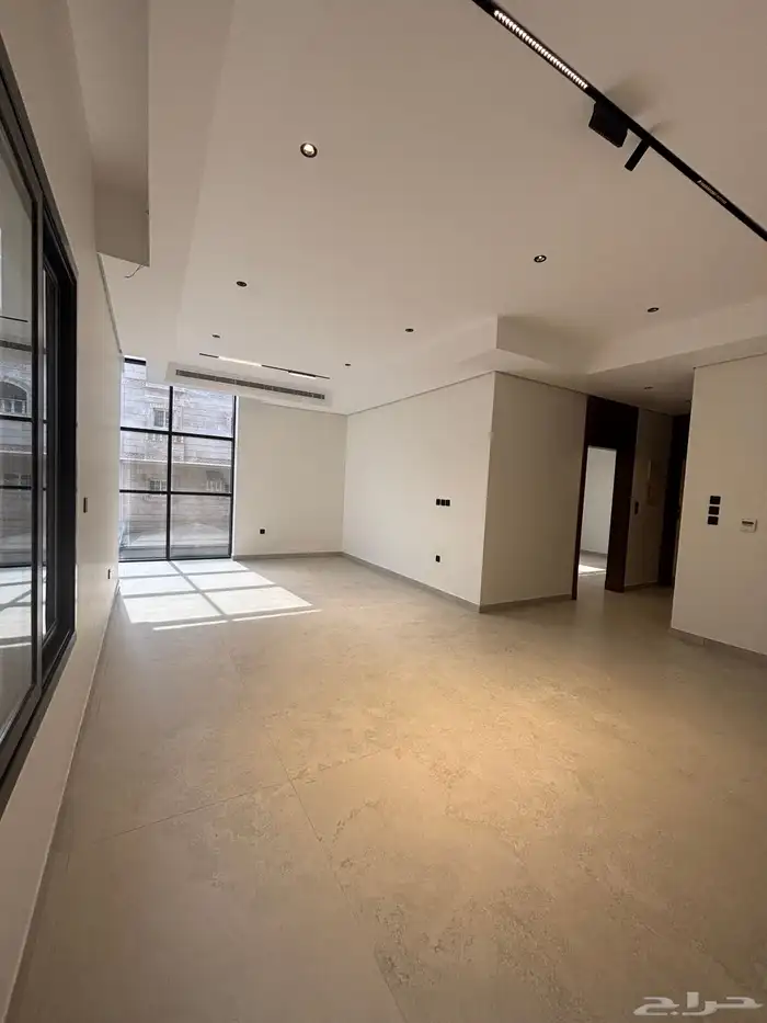 للإيجار شقة فاخرة في ارقى احياء جدة 7