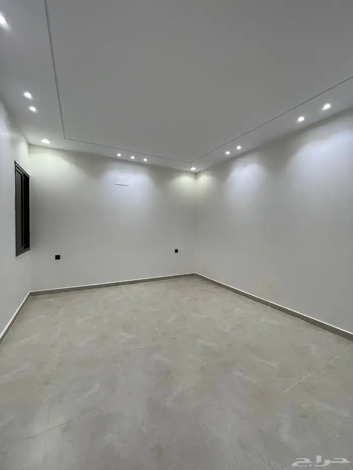 للبيع شقق علويه نظام ادوار بالمحاله ابها بالقرب من الخدمات 17