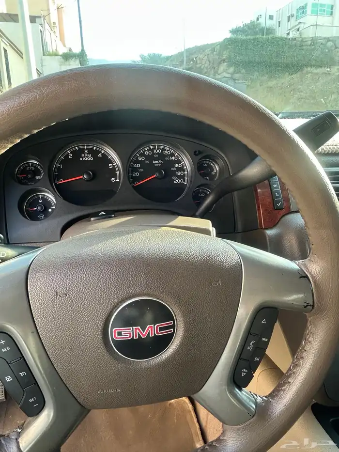 يوكن 2009 فل كامل لامانع بالبدل يارس اكسنت موديل حديث 10