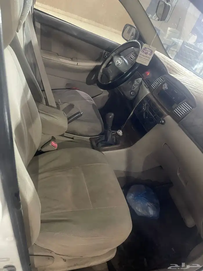 تويوتا كورولا موديل 2004 قير عادي 7