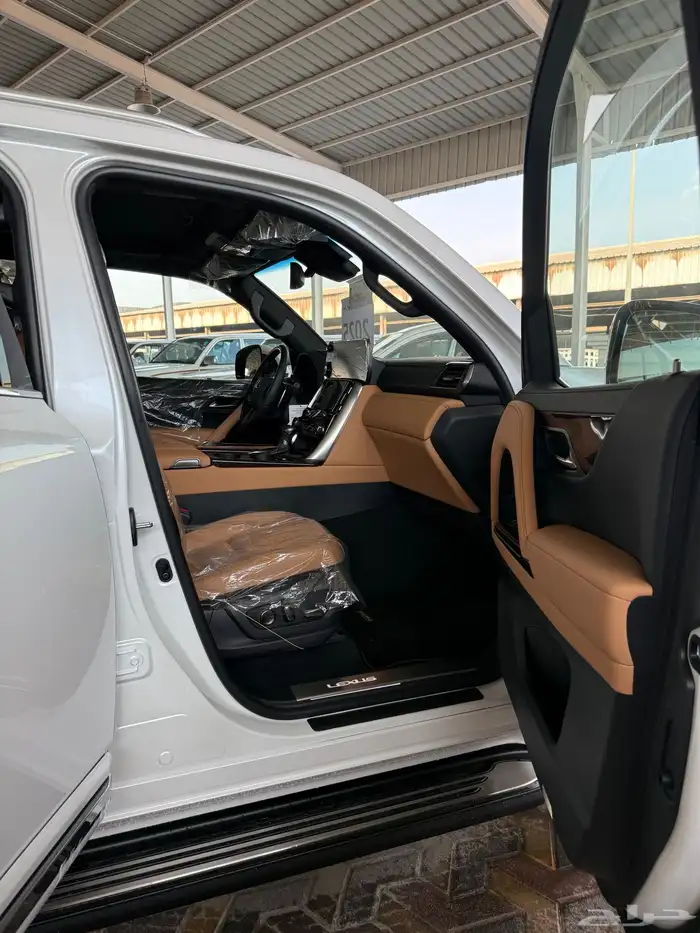 لكزس BB LX600 موديل 2025 سعودي 28