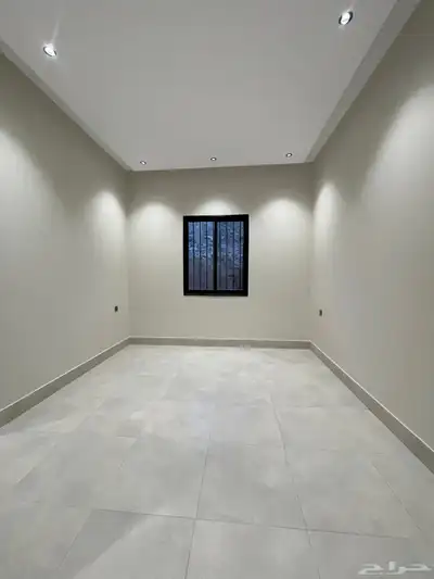 للبيع ادوار علويه بسطح خاص ومصعد جاهز 520 الف ابها المحاله index