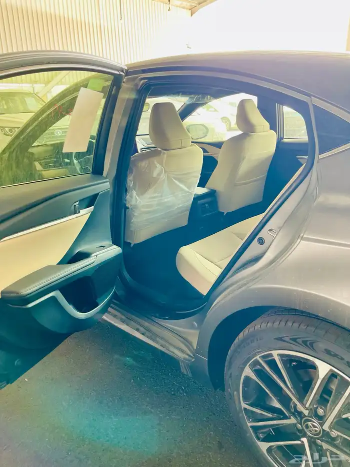 تويوتا كامري LE هايبرد 2025 8