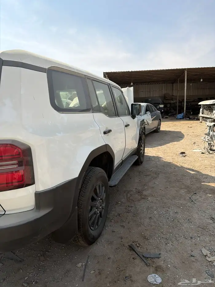 تشليح جيوب برادو جديد لكزز جديد جي اكس ار تشليح خبرا المدن 1