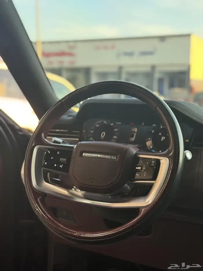 رنج روفر - 2023 - فل كامل - 8 سلندر 18