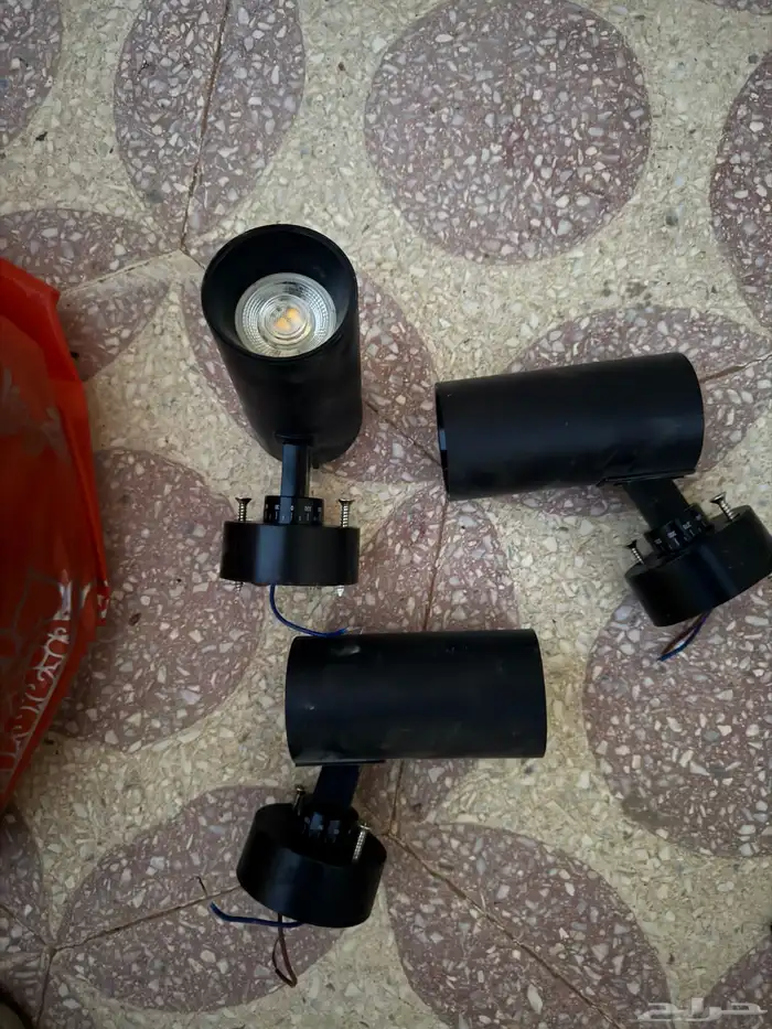 ديكور ملابس 0