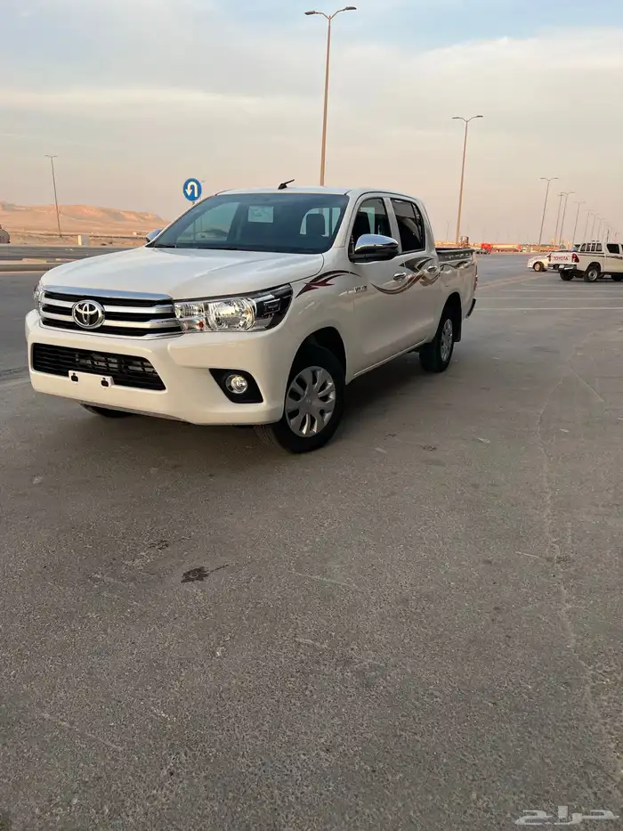 هايلوكس 2025 اوتماتيك بدون دبل بنزين 3