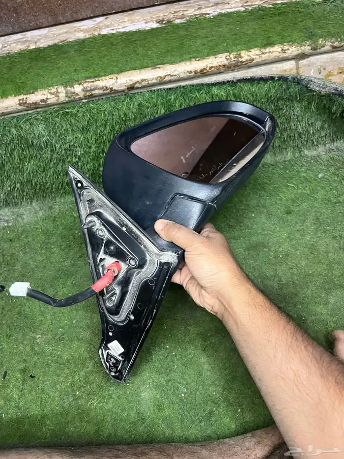 مرايه يمين كامري 2016-2017 اصلي شرط 1