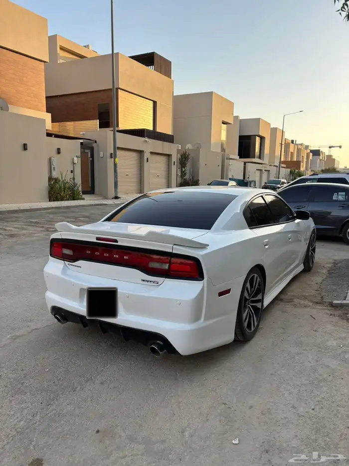 دوج تشارجر 2012 RT ( محول كامل داخلي وخارجلي SRT ) 3