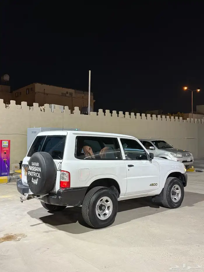 نيسان باترول 2