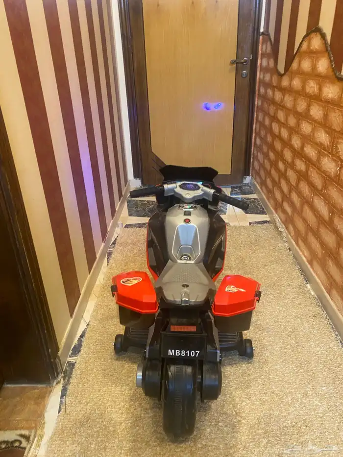 دباب جديد مع شاحنه وكل شي ع السوم 1