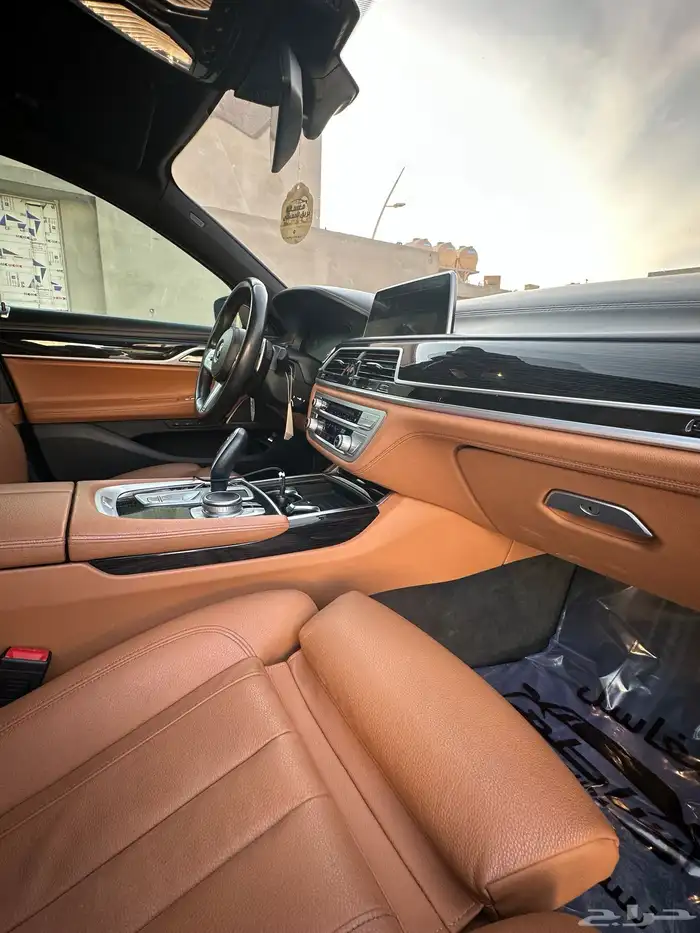 بي ام دابليو 730 موديل 2021 24