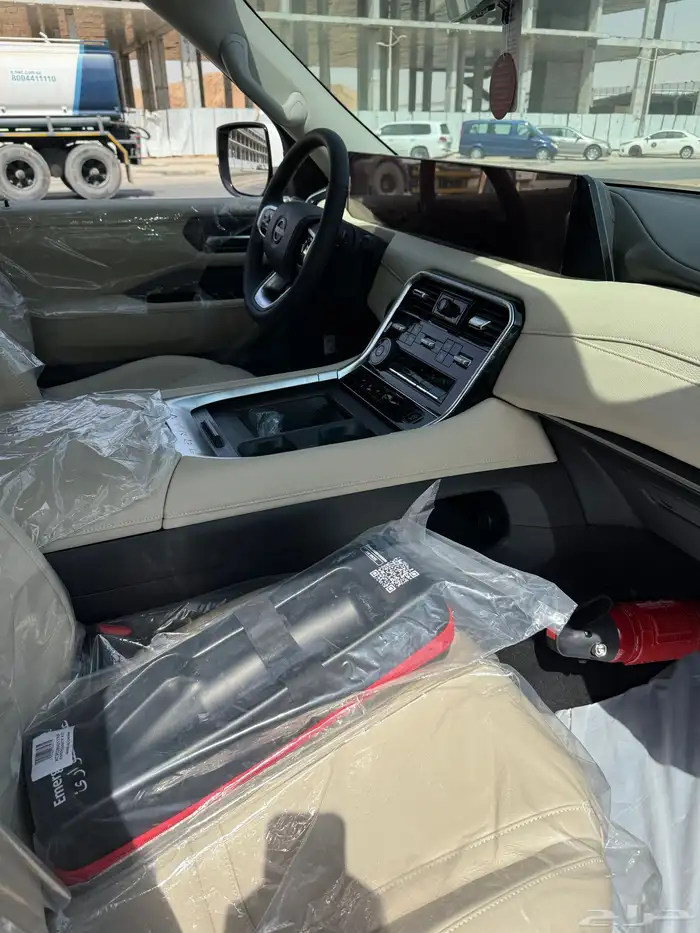 باترول LE-T2 تون تيربو 2025 اصفار عده اللوان 12