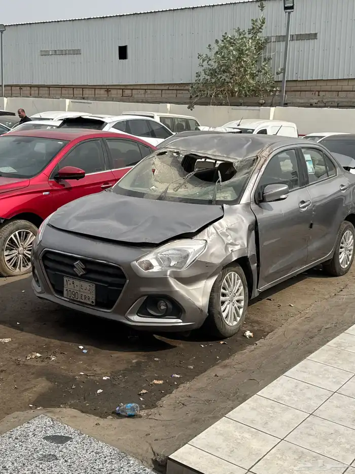 سيارات مصدومه 10